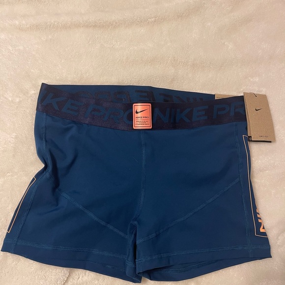 -Spandex - Picture 1 of 3